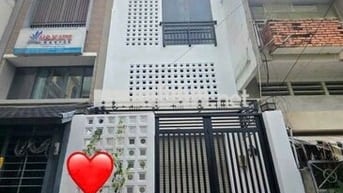 CHO THUÊ NHÀ NGUYÊN CĂN HẺM 922 CÁCH MẠNG THÁNG 8