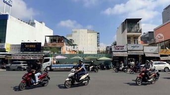 Mặt bằng đất trống 653 655 Xô Viết Nghệ Tĩnh