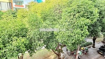 Căn 2PN 6.5tr view Công viên Quận 4