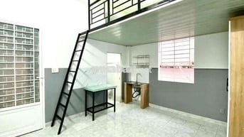 🏡 Chính chủ cho thuê phòng trọ gác lửng cửa sổ ngay Tân Quy giá 3tr8