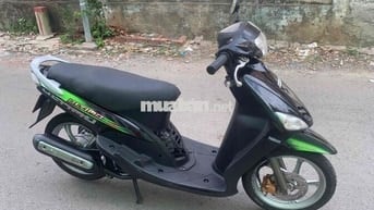 Yamaha Ultimo Đen Tự động