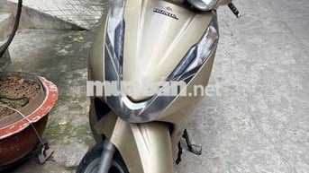 Honda Lead 2017 Vàng đồng Nữ