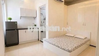 Phòng Studio tách bếp rộng rãi thoáng mát full nội thất