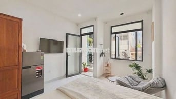 STUDIO BAN CÔNG CỬA SỔ THOÁNG NGAY SÂN BAY - YÊN THẾ - NHẬN NGẮN HẠN