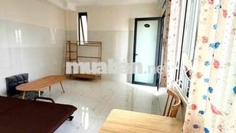 Phòng giá rẻ ngay cầu Phú Mỹ, miễn phí dịch vụ, gần UFM, LOTTE, Q4, Q1