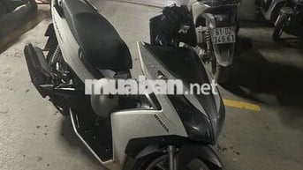 Honda Air Blade Trắng đen