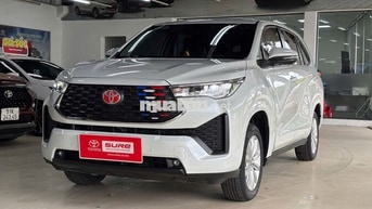 Innova Cross 2.0V 2025 Trắng - GIÁ CÒN GIẢM