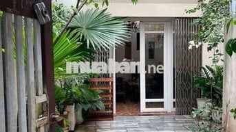 cho thuê nhà 3 tầng 4 ngủ 255 Nguyễn Khang