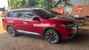 Mitsubishi Outlander Premium 2021 Đỏ 81.000 km
