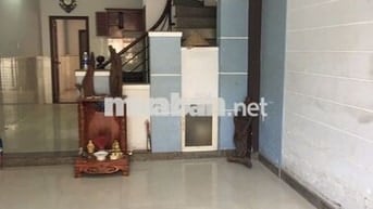 NHà 2 lầu KDC an sương 4 x 18m giá 13tr/tháng