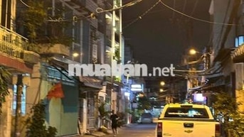 CHỈ 130TR/M NGAY CV GIA ĐỊNH DIỆN TÍCH KHỦNG ,MẶT TIỀN HẺM KINH DOANH