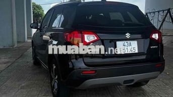 Suzuki Vitara 5 chỗ gầm cao màu Đen tự động