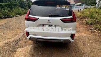 Mitsubishi Xpander 2022 Trắng