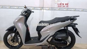 Honda SH 150, xám xi măng,bs65,xe còn mới 