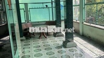 NHÀ NGAY CẦU VƯỢT LINH XUÂN, NGANG 8 DÀI 13 3PN 2WC. Ở GIA ĐÌNH, NHÓM