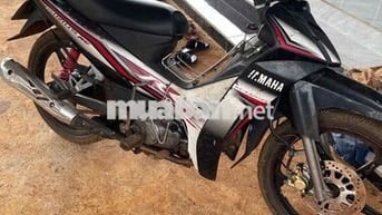 Yamaha Sirius Đen