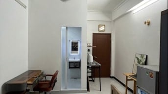 Studio 30m2- bancol lầu 1- giặt phơi riêng- free xe- cho nuôi Pet