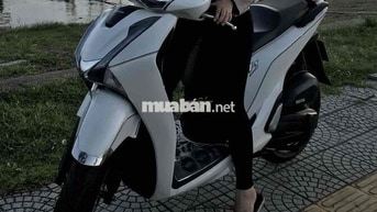 Honda SH 125 2018 Trắng,zin 2 khoá ga