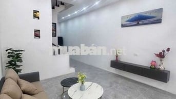 Nhà Đẹp Phúc Đồng–3PN Rộng Rãi – Gần Chợ, Trường Học–Chỉ 9,5 Triệu/Th
