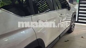 Mitsubishi Xpander Cross 7 chỗ Trắng