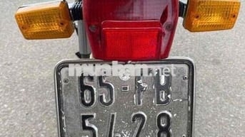Honda Super Cub 50 2005 Vàng kem