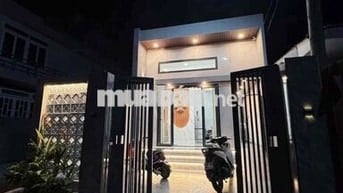 Chủ ngộp, giảm 200 triệu, bán nhanh căn cấp 4 mới xây, có 3 phòng ngủ