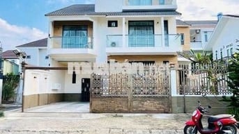 CHO THUÊ BIỆT THỰ 2 LẦU DTSD 500m2 SẴN NỘI THẤT HƯNG PHÚ CTY8 GIÁ 20TR