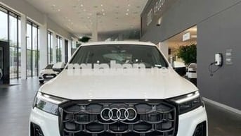 Audi Q7 45 TFSI Quattro S Line 2025 Trắng