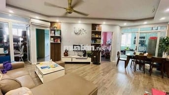 Cực hiếm, CC 198 Nguyễn Tuân, 90m2 2PN+1, căn góc, thoáng sẵn nội thât