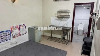 Nhà trọ giá rẻ full nội thất đi gần FPT, Hoa sen... đi bộ qua CVPM