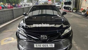 Toyota Camry 2.5Q 2020 / Giá thương lượng