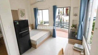 CĂN HỘ STUDIO BAN CÔNG RỘNG-FULL NỘI THẤT NGAY KHU SÂN BAY