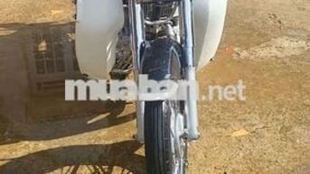 Honda CD Benly 125 màu Đen