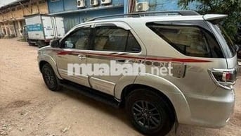 Toyota Fortuner 2015 SUV Bạc