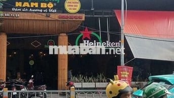 nhà mặt tiền gần ngay gốc phạm hùng với tạ Quang Bửu phường 5 quận 8 