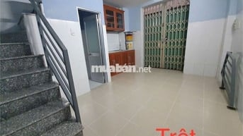 NC Ngay chợ Phạm Văn Hai, Q.TB. 1Trệt, 4Lầu, 3WC. DTSD 90m2