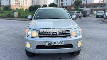 Toyota Fortuner Sx 2011 Tự động Bạc