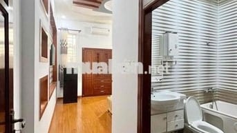 Studio Full Nội Thất Vị Trí Trung Tâm TPCT
