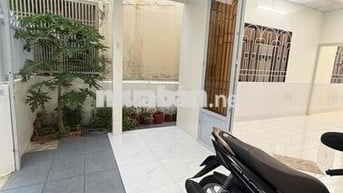 Nhà 135m2 mới 2 phòng hẻm ô tô gần ĐH Cần Thơ