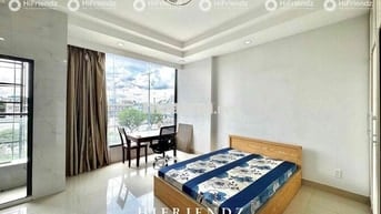 CĂN HỘ BAN CÔNG VIEW SÔNG SÀI GÒN cực chill có thang máy - mặt tiền Q5