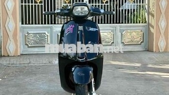 Vespa Sprint 2017 full option Bstp 9 chủ
