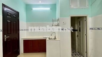 Phòng trọ quận 4 - giờ giấc tự do