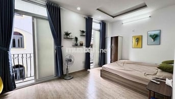 🏠 Căn Hộ 2 Ban Công - Ngay Trung Tâm Quận 1 - Full Nội Thất - An ninh