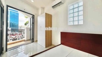 🔥2Ph Ngủ - Ban Công - Thang Máy Full NT - Nằm Ngay Cầu Đỏ