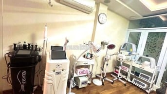 Sang Spa 4 lầu Đang đông khách với giá tốt, chủ đi nước ngoài