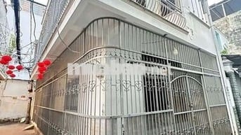 Nhà nguyên căn gần chợ Gò Vấp, 5.5 x 12, 2PN, 12tr/tháng