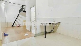 TRỆT TÁCH BẾP RỘNG 35m2 KHU BÀU CÁT CÓ GÁC