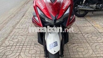 Yamaha NVX 155 Đỏ trắng đen