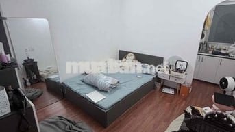 Chuyển về quê nên pass lại phòng đang ở
