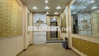 Cho thuê nhà mặt phố Chùa Quỳnh - 40m2 - 5 tầng thang máy